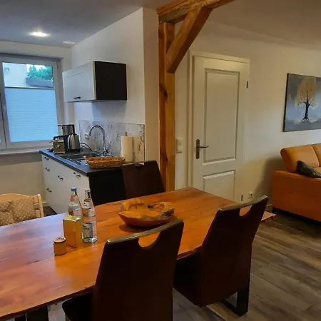 Leinelume Apartment